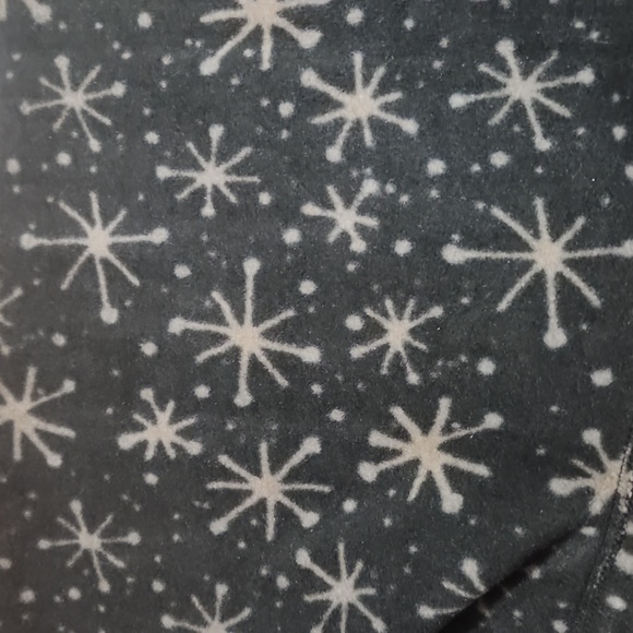 Ultra Paws Dogatog Soft Fleece Yoga Starry Star Snowflake Medium Jacket 20" - Picture 6 of 7